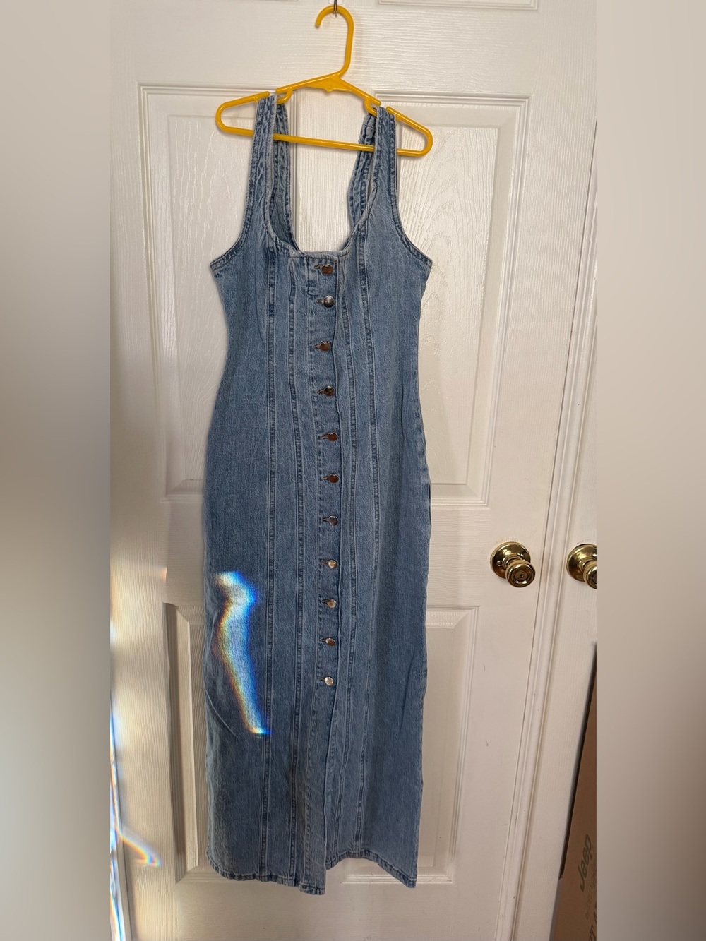Zara Button-Front Light Wash
Denim Maxi Dress